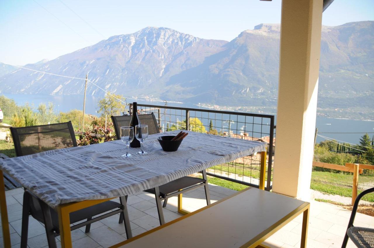 Villetta 56 Blu Yellow And Red Lake View Garden Private Parking By Garda Domus Mea Tremosine Екстериор снимка