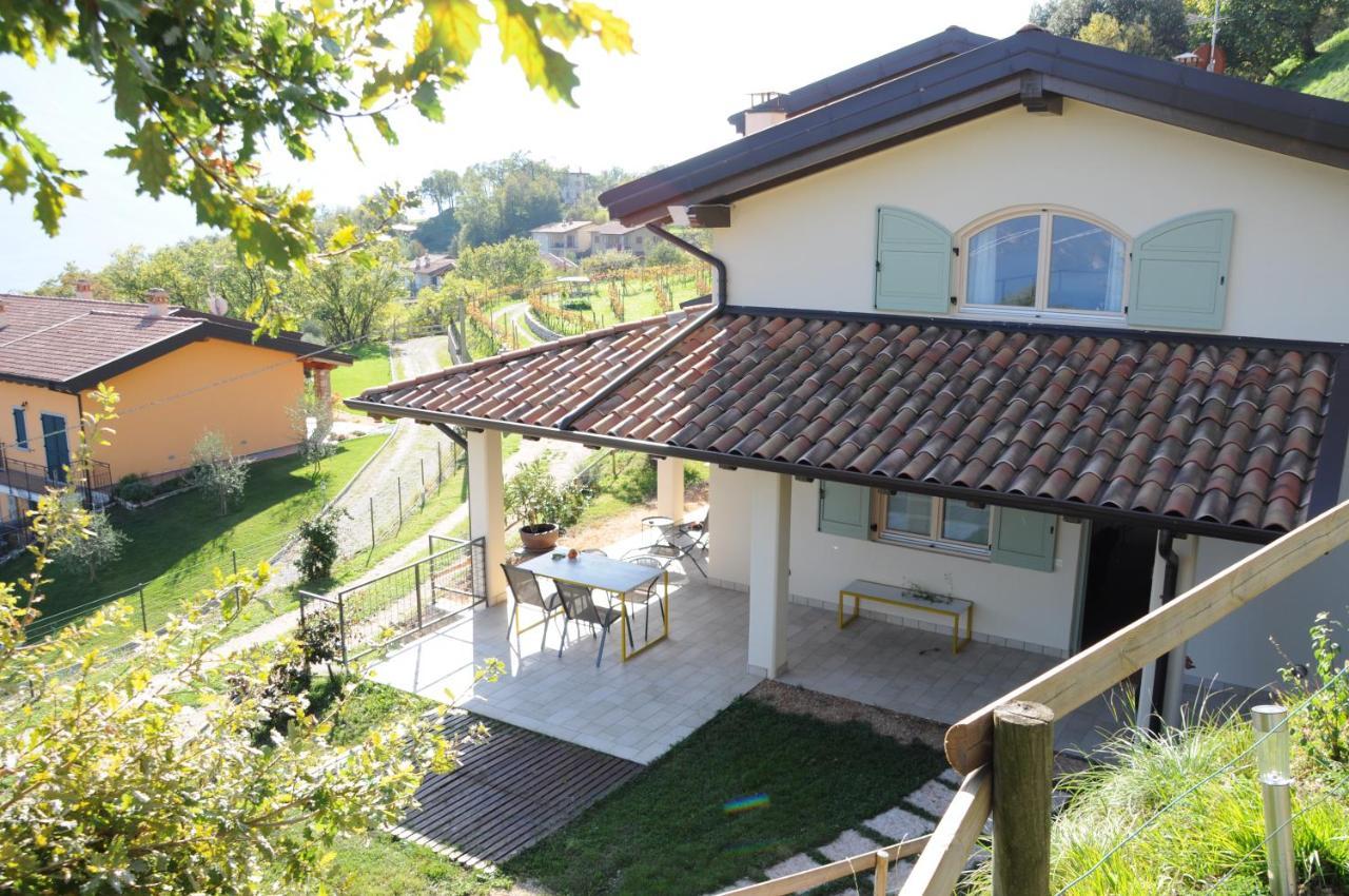 Villetta 56 Blu Yellow And Red Lake View Garden Private Parking By Garda Domus Mea Tremosine Екстериор снимка