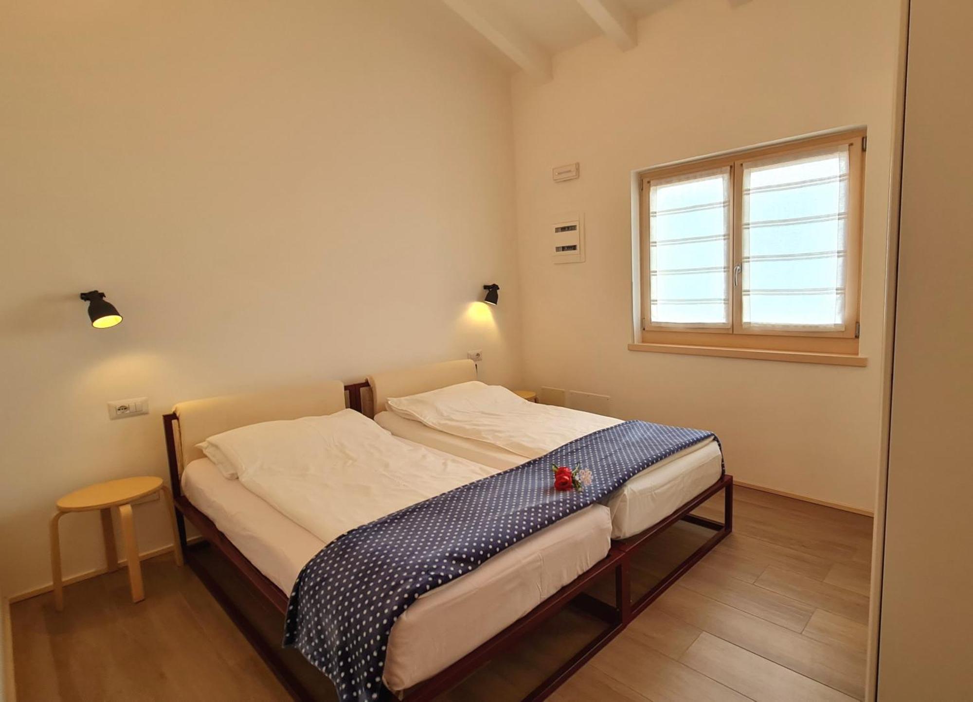 Villetta 56 Blu Yellow And Red Lake View Garden Private Parking By Garda Domus Mea Tremosine Екстериор снимка
